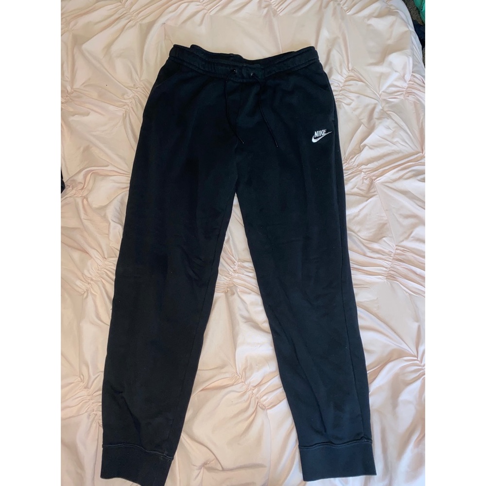 Nike joggers